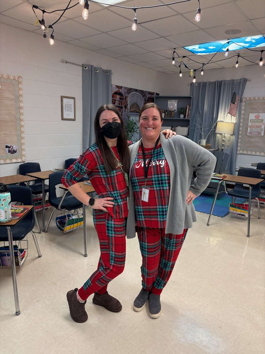 Sarah Oros tweet media