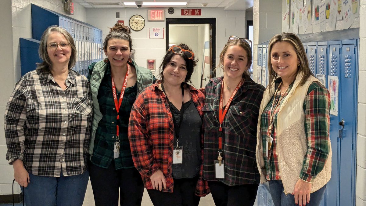 Sarah Oros tweet media