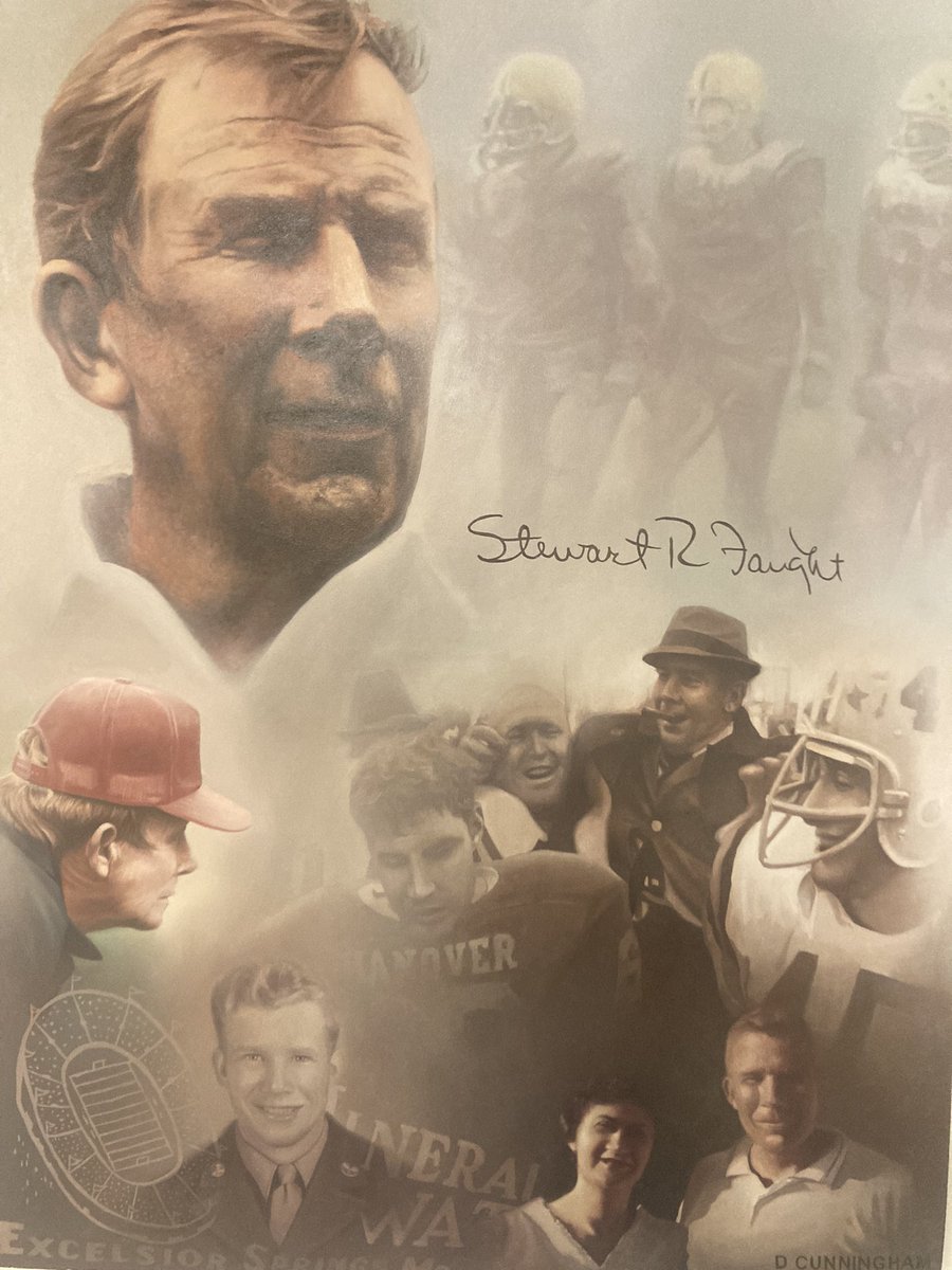 ChampionsManual's tweet photo. FRANKLIN COLLEGE football, I mean #FAUGHTBALL starts with the TRADITION created by this man whose name is on the STADIUM. Coach Stewart “Red” Faught. # RunAndShoot @FCGrizFootball @grizalumni @FCGrizAthletics https://t.co/r7vWcugIlH
