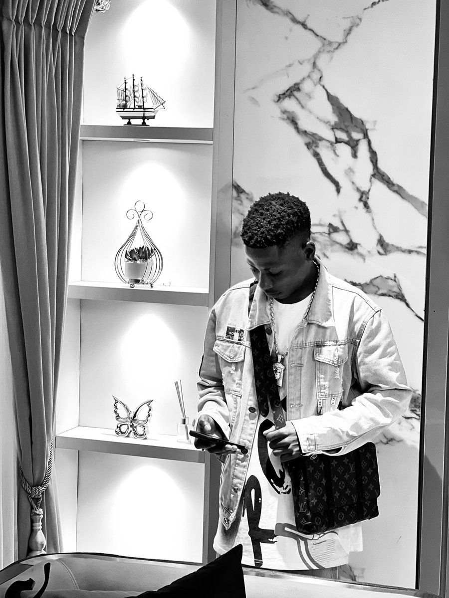 youngdosh6's tweet photo. Happy birthday to me ❤️🎉, wish my self very best in life ❤️🤲 https://t.co/uKUi1iBuLF
