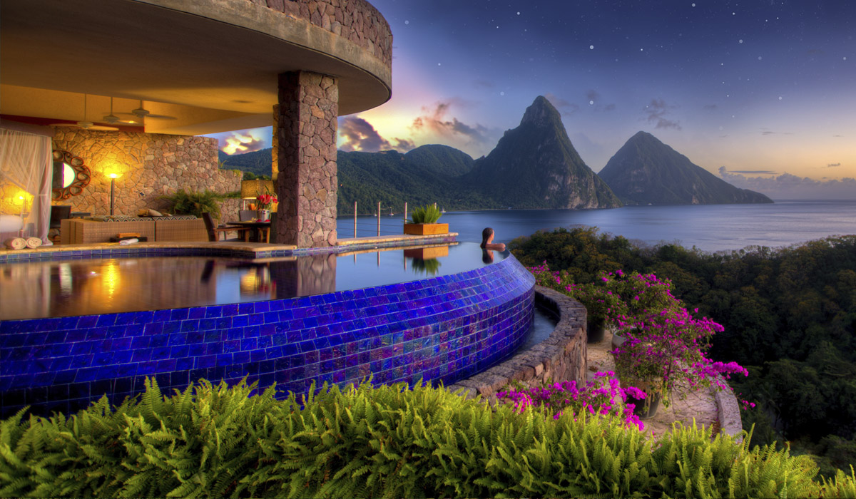 Take a moment and VOTE! Adorned with 24 individual sanctuaries, each boasting their own infinity pool, Jade Mountain Resort offers some of the most lavish accommodations in all of St. Lucia.

10best.usatoday.com/awards/travel/…