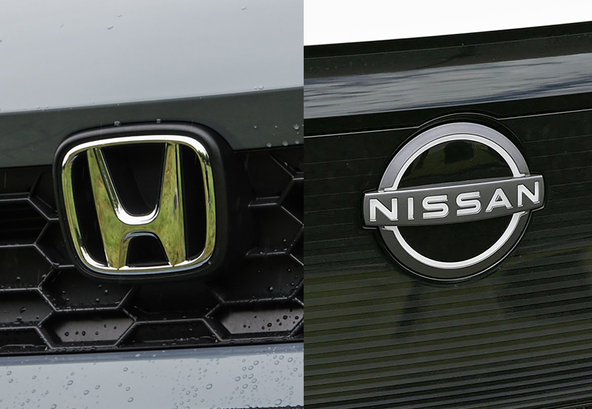 responsejp's tweet photo. 生き残りを賭けて日産自動車とホンダ、経営統合に向け協議へ［新聞ウォッチ］
https://t.co/DIG3nF9fah

#ホンダ #日産 #三菱 #新聞ウォッチ https://t.co/OHzd1BkovI