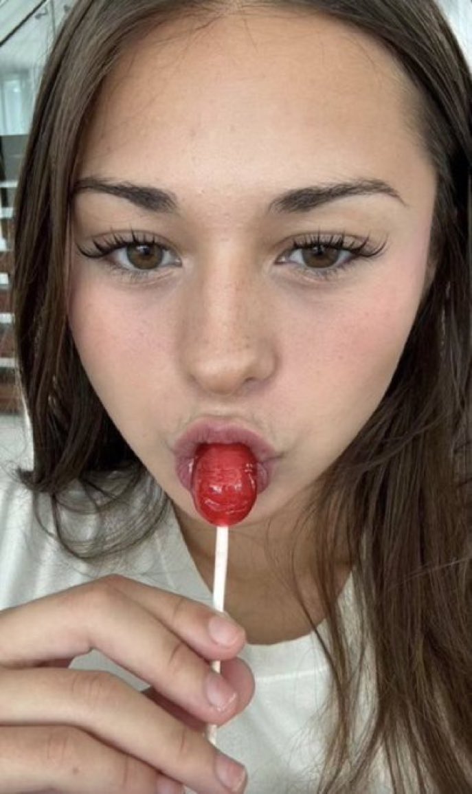 MarvelousLibido's tweet image. Don’t ya wish this lollipop was something else?