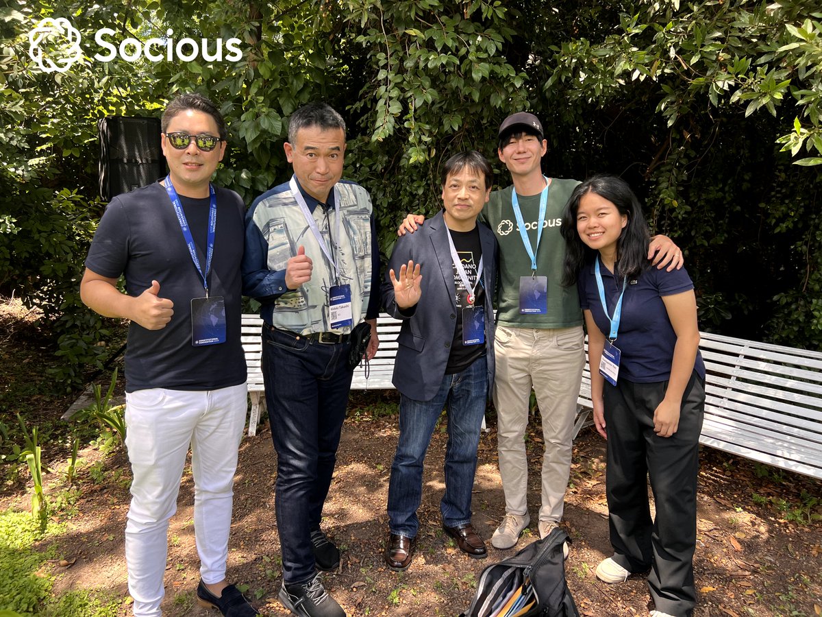 SociousDAO's tweet image. 🎉 Excited to share our experience at #Cardano Tech Week in Buenos Aires! 🇦🇷
Chrisanne & Taichi voted on the Cardano constitution, shaping our future.
Seira, our founder, said, "It's an honor to be part of this community!" 🚀
#CardanoTechWeek #Socious