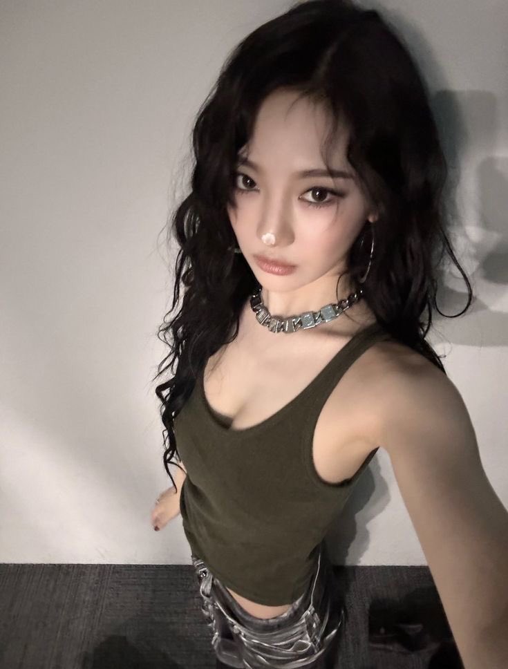 𝐒𝐨𝐟 🍒 (@sofillvstw) on Twitter photo 