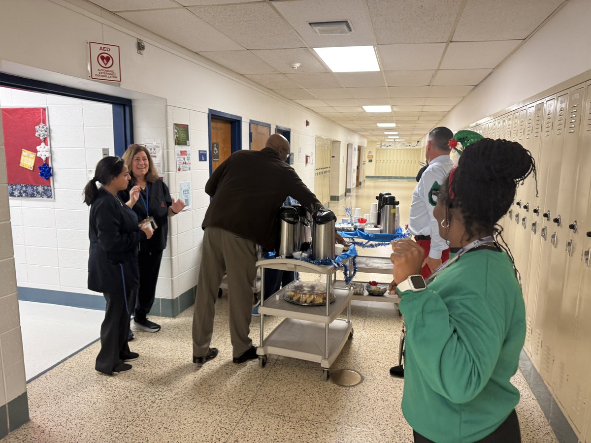 Jeffrey Soto (@jsotohhs) on Twitter photo โ๏ธ๐ช Spreading Cheer at HHS! ๐ตโจ
Our admin team delivered coffee, tea, and sweets to our amazing teachers as we power through the final week before break. A small thank-you for all your hard work and dedication! ๐ <a href="/EWRSDK12/">East Windsor Regional Schools</a> <a href="/HHS_vinson/">Dennis Vinson</a>
#HHSFamily #HappyHolidays โ๏ธ๐ช Spreading Cheer at HHS! ๐ตโจ
Our admin team delivered coffee, tea, and sweets to our amazing teachers as we power through the final week before break. A small thank-you for all your hard work and dedication! ๐ <a href="/EWRSDK12/">East Windsor Regional Schools</a> <a href="/HHS_vinson/">Dennis Vinson</a>
#HHSFamily #HappyHolidays