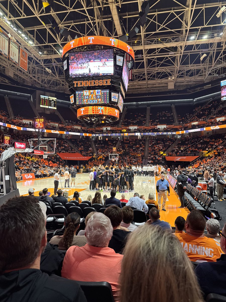 RBS_TN's tweet photo. The Vols are taking on the fighting @RyanWNC’s of Western Carolina. https://t.co/YaqJgRnolI