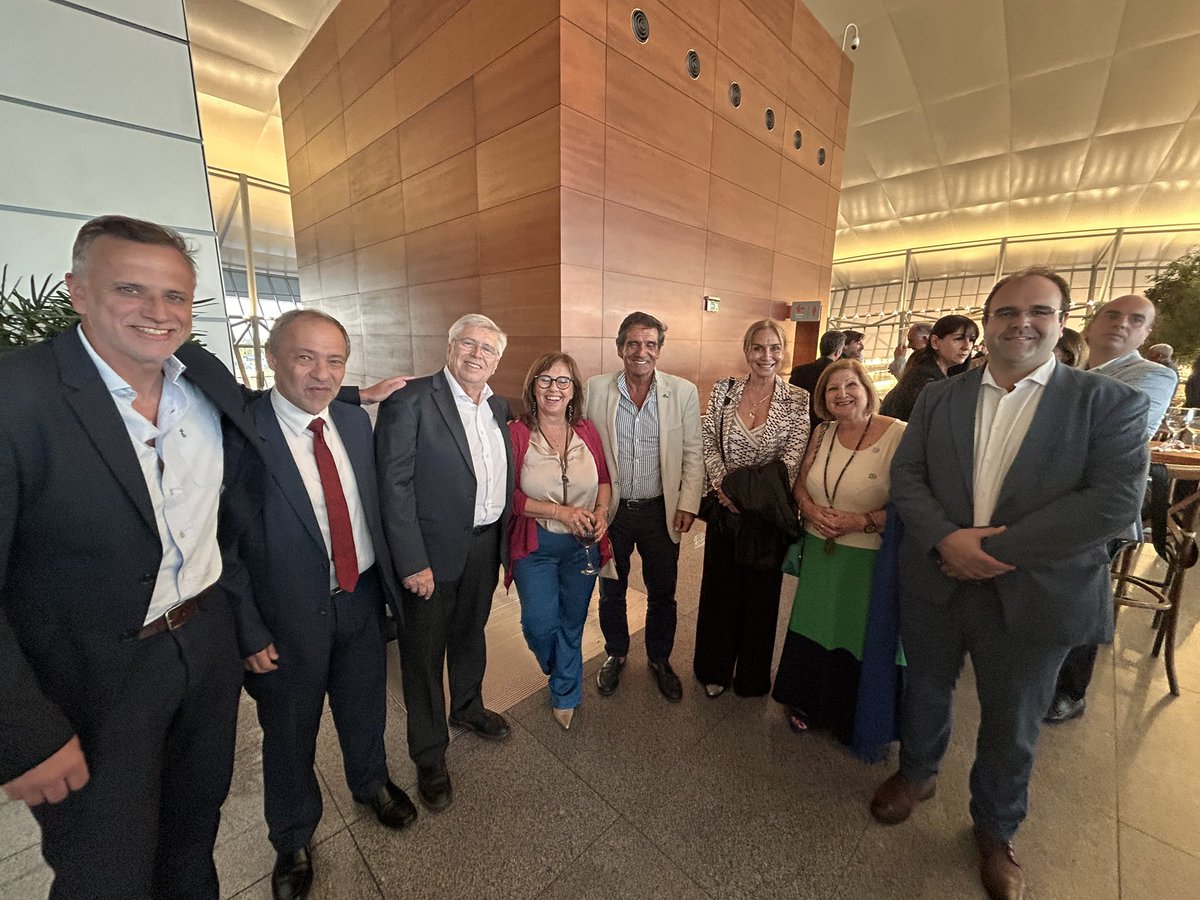 @bureaupunta tweet media