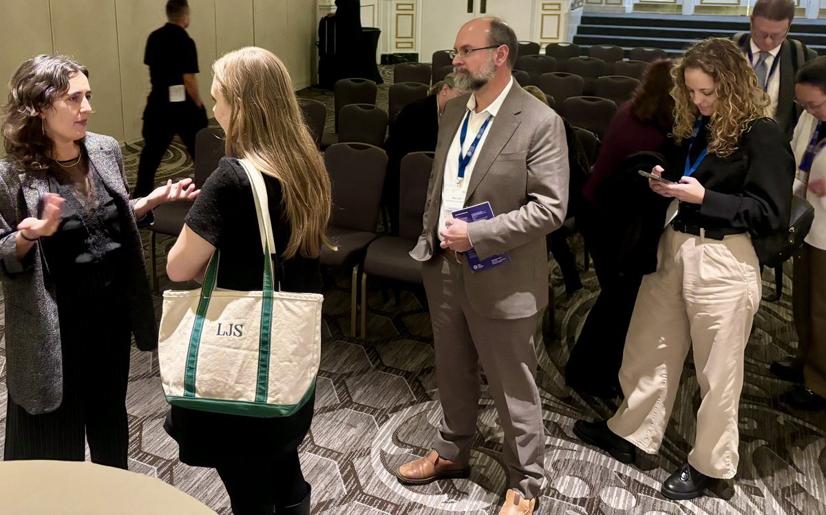 Armen Babajanian (@bigdifference) on Twitter photo At last month’s <a href="/WACAmerica/">World Affairs Councils of America</a> national conference, I had the honor to interview <a href="/LaurenMarkham_/">Lauren Markham</a> to discuss her most recent book, “A Map of Future Ruins: On Borders and Belonging.” Brilliantly and beautifully written. A must read! a.co/d/b6zy9tK At last month’s <a href="/WACAmerica/">World Affairs Councils of America</a> national conference, I had the honor to interview <a href="/LaurenMarkham_/">Lauren Markham</a> to discuss her most recent book, “A Map of Future Ruins: On Borders and Belonging.” Brilliantly and beautifully written. A must read! a.co/d/b6zy9tK