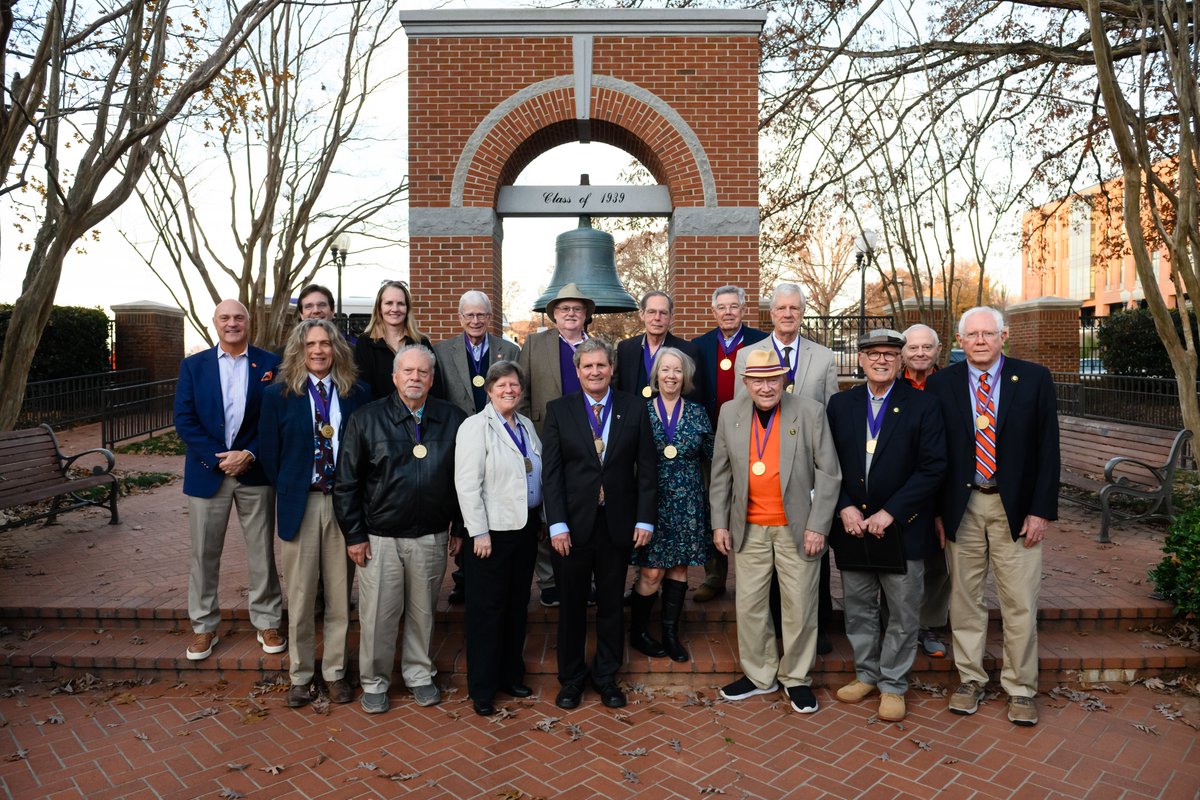 Jim Clements tweet media