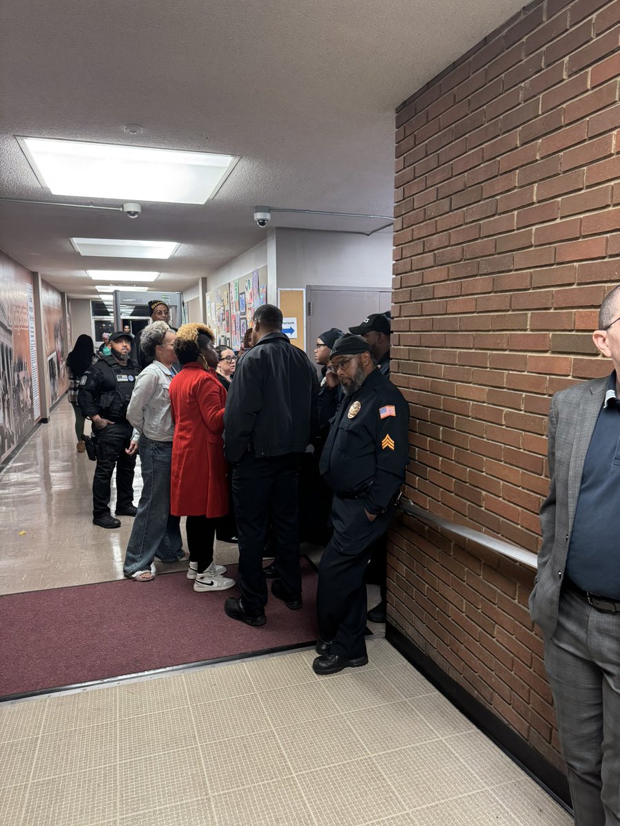 Margo Roen tweet media