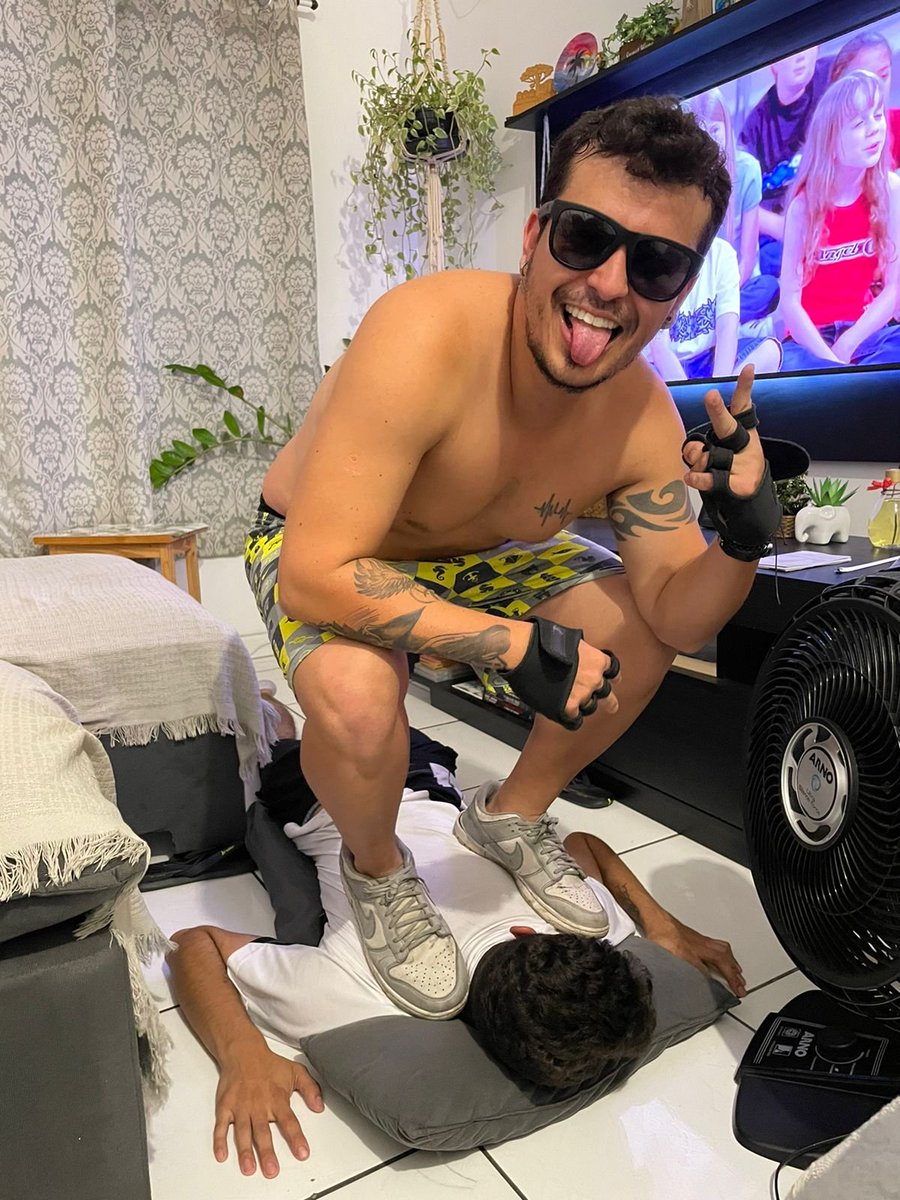 👑Leomaster👑 (@leomaster32) on Twitter photo Lixo tóxico sendo esmagado
<a href="/SlaveRJ21/">Podólatra submisso RJ</a> <a href="/submissozero/">sub zero</a> @gigantesdobr <a href="/masters/">Steve Masters</a> Lixo tóxico sendo esmagado
<a href="/SlaveRJ21/">Podólatra submisso RJ</a> <a href="/submissozero/">sub zero</a> @gigantesdobr <a href="/masters/">Steve Masters</a>