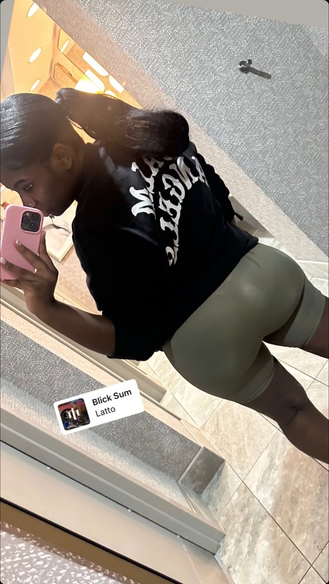 KiaGetNeaky's tweet photo. eat my butt 😾 https://t.co/cmZY7m9uwh