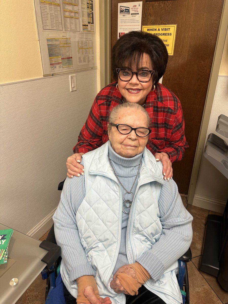GailMAuthor's tweet photo. Happy 93rd Birthday to my incredibly strong, loving  and successful Mom! Yesss….it is hard w the memory loss but you still love to sing and enjoy your goodies!! I am blessed to be your daughter❤️😊❤️ https://t.co/00Xh4YGwea
