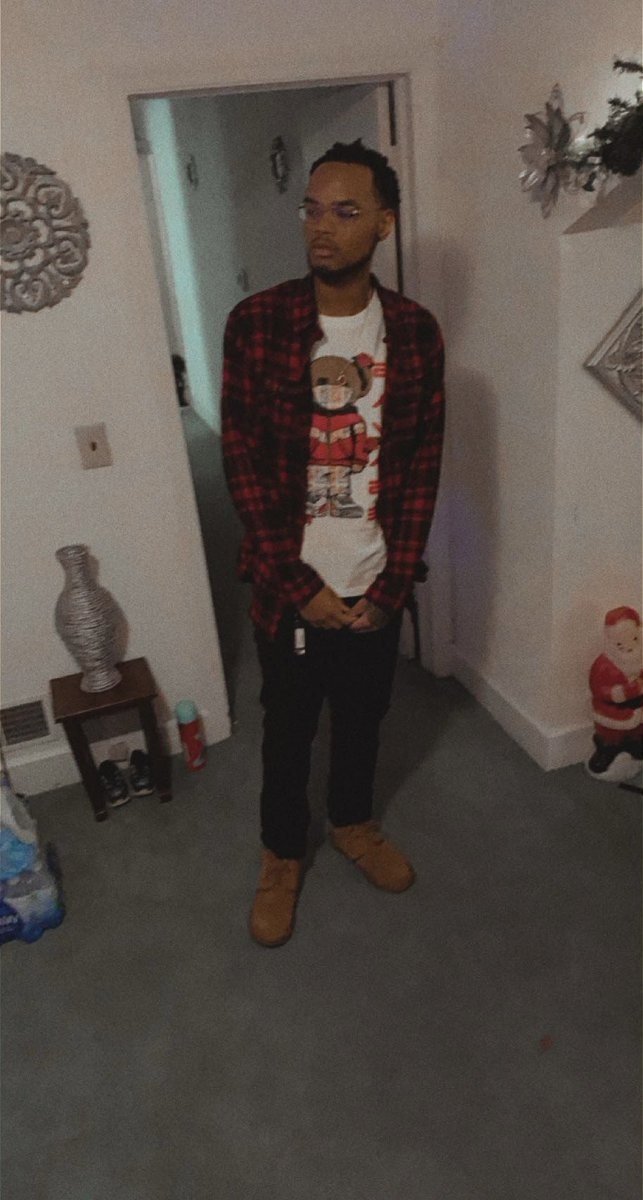 CjAdaboy99's tweet photo. Happy holidays 🔥🔥 https://t.co/fDgg3A3PqA