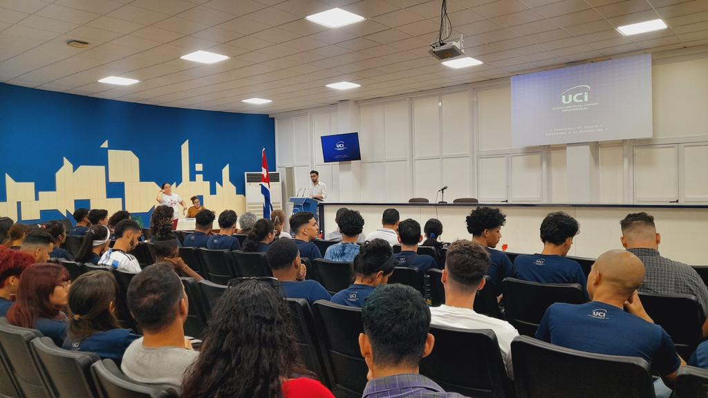 Universidad de las Ciencias Informáticas tweet media