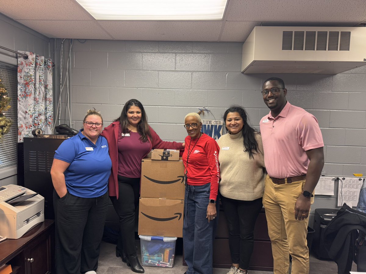 Holloway High School (@hollowayhigh) on Twitter photo Thank you <a href="/RedstoneFCU/">RedstoneFCU</a> ! You all take such great care of our school! #RelationshipMatters ! Thank you <a href="/RedstoneFCU/">RedstoneFCU</a> ! You all take such great care of our school! #RelationshipMatters !