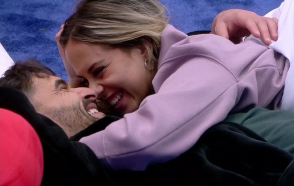 Magece_'s tweet photo. GRACIAS @violetaacrespo y @Eddyfisterra por ser mi GH por el bonito programa que nos habéis dado y por ser simplemente vosotros. Os echaremos de menos💙💜🧲 #GraciasVioledi https://t.co/ax0wO8LJPI
