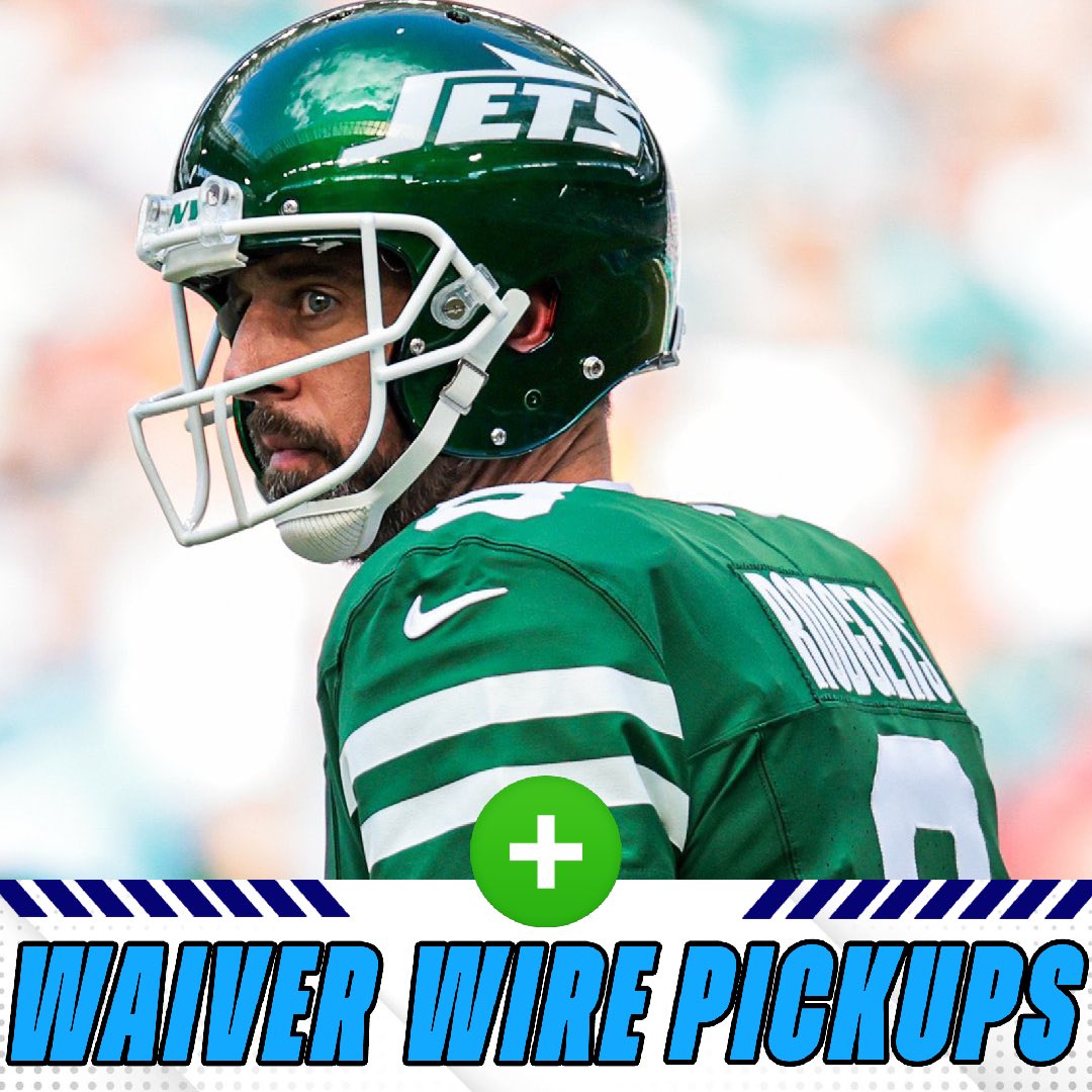 TWTFootballl's tweet photo. ➕Week 16 Waiver Wire Pickup options⤵️ 

🔺Aaron Rodgers - NYJ (38% rostered)

🔺Jerome Ford - CLE (42% rostered)

🔺Romeo Doubs - GB (52% rostered)

🔺Kendre Miller - NO (16% rostered) 

🔺Brenton Strange - JAX (7% rostered)

🔺Jalen Coker - CAR (4% rostered)

🔺Alexander Mattison - LV (45% rostered) 

🔺Tyjae Spears - TEN (46% rostered) 

🔺Craig Reynolds - DET (0% rostered)

🔺Jalen McMillan - TB (14% rostered)

 #fantasyfootballadvice #fantasyfootballtips #fantasyfootball #waiverwirepickups