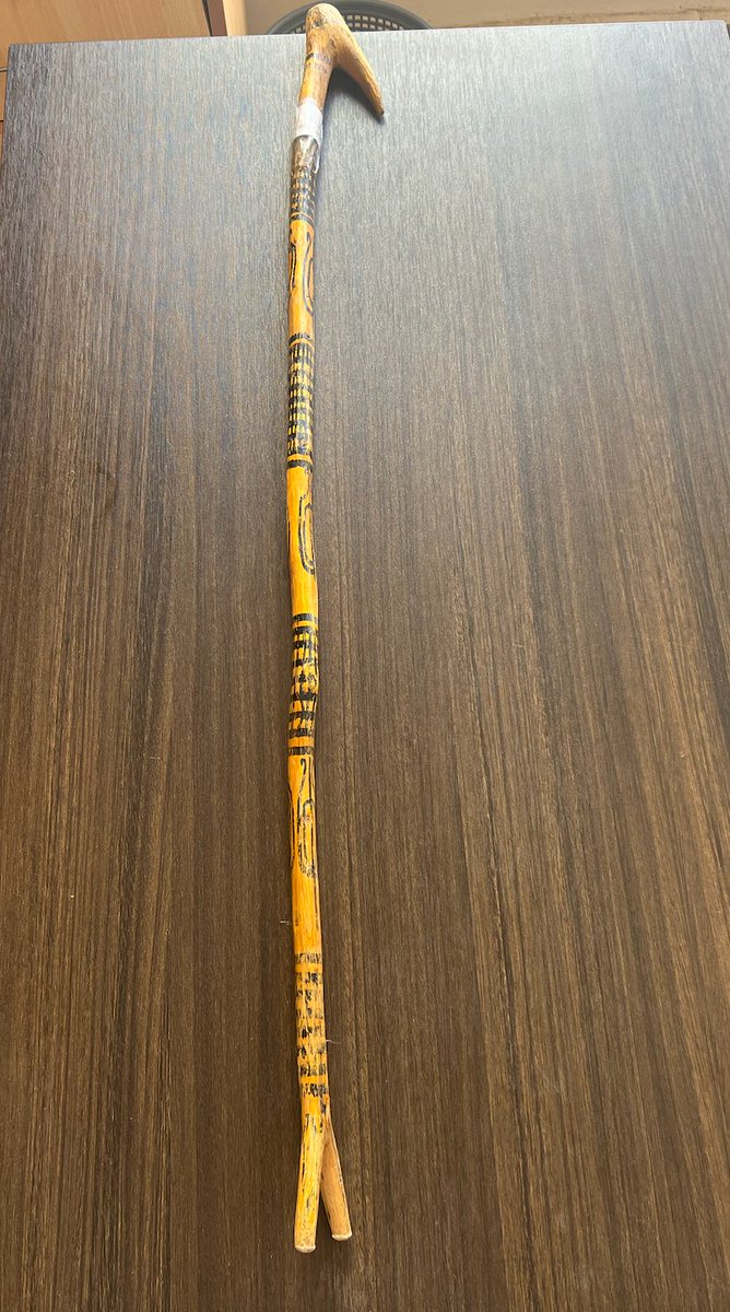 JamaMusse's tweet photo. If you speak #Bidawet, #Bilen, #Saaho, #Rendille, #Maay, #Boni, #Bayso, #Arbore, #ElMolo, or #Dasanech, and you recognise this object in your culture material, what do you call it?
@SaahotMakaado @Axmadsacad https://t.co/WMDnYoNAT2