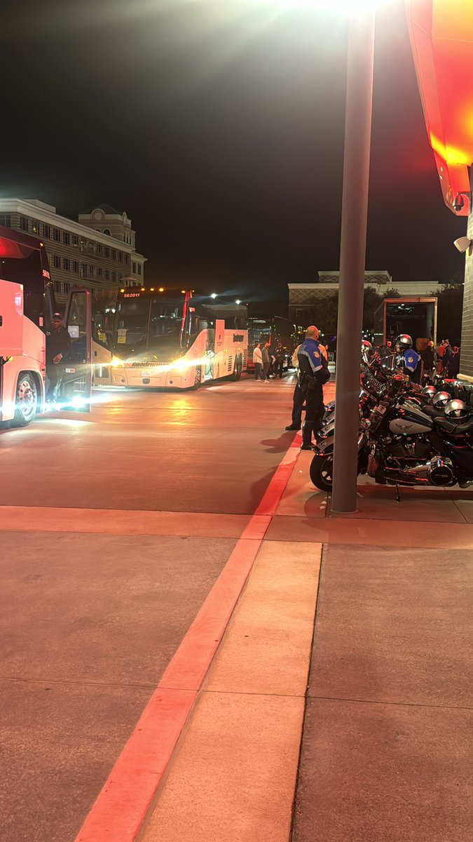 Saied_Bailey's tweet image. Imagine working it .. #StillNotOver