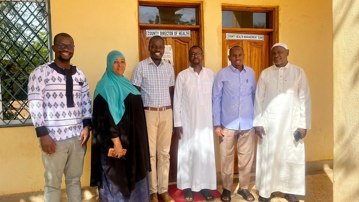 beegsan's tweet photo. Beegsan Foundation together with  @NAYAKenya met with Mandera’s County Directors of Medical Services, Public Health, Nursing Services, &amp; HIV Coordination. Together, we’re working to improve health access &amp; outcomes for all. #AREAProject https://t.co/4KPZDM0gHZ