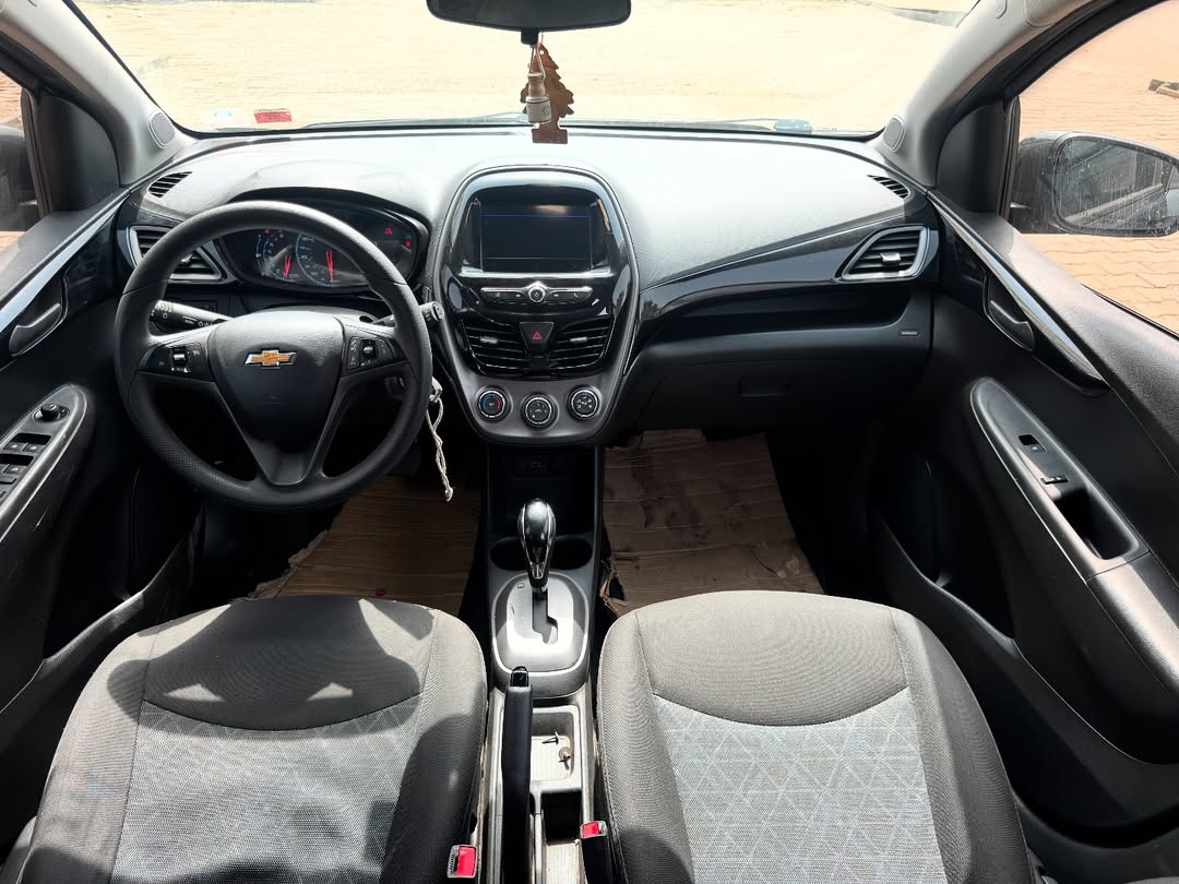Auto_poacher's tweet photo. 2019 Chevrolet Spark LT Fullest Option Option with original duty 🚗
Condition: Foreign Used
Price: 19M
#masmonautos #carforsale #gooddeals #explore #chevroletspark #2019chevroletspark #fuelefficientcar #foraale #trending https://t.co/KpI3B1ZWsv