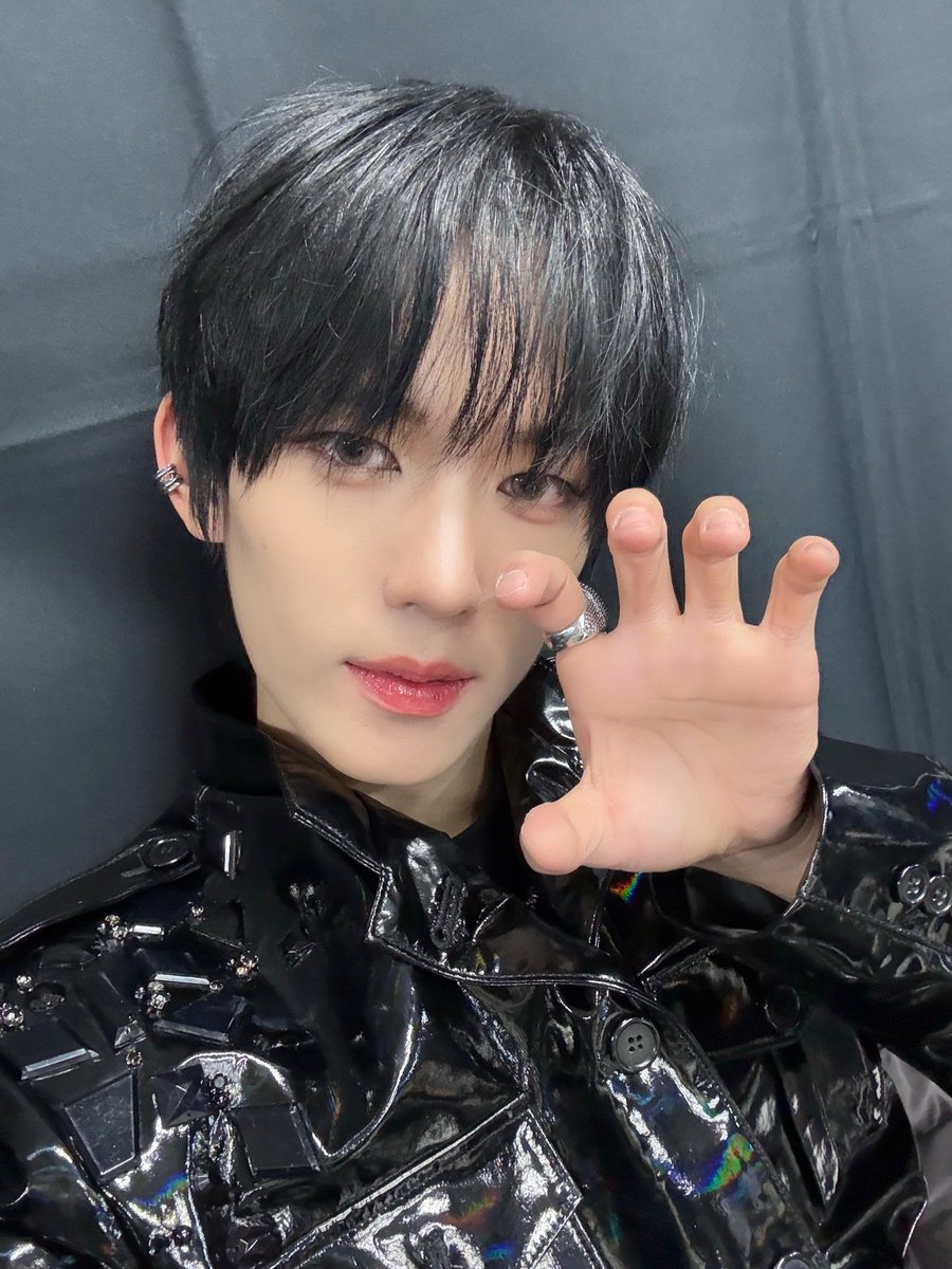 💭_ [#ギヒョン] 皆さん、12月19日 韓国時間 午後8時30分にKBS