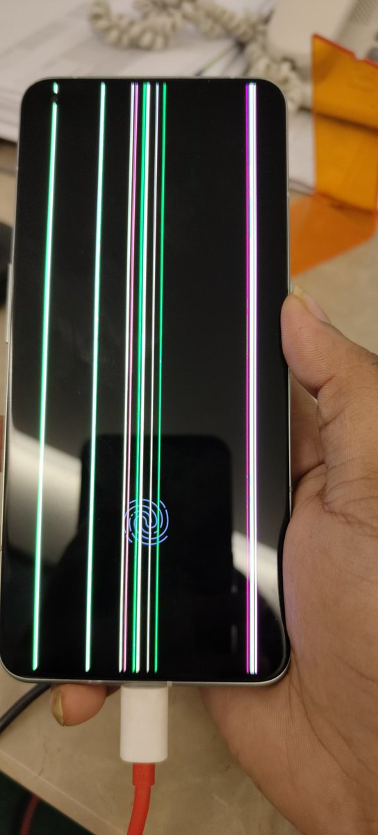 AkashBa58's tweet photo. @realmecareIN Realme Service day what should a customer call this a gimmick day. First of all avail the displays for the realme gt 2 pro for customers who are suffering from the green/pink line issue for last 4-5 months. Still the displays are not available https://t.co/9yHGnKd0NY