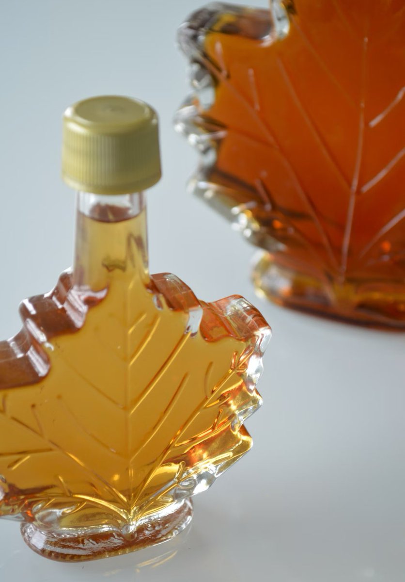 GatorGirl_swamp's tweet image. Alright folks, it&apos;s time to get this maple syrup shindig started for National Maple Syrup Day! December 17th is begging for towering stacks of pancakes, french toast, or biscuits smothered in butter &amp;amp; that sweet, sticky maple syrup
#MapleSyrupDay #foodblogger #food #holidayseason