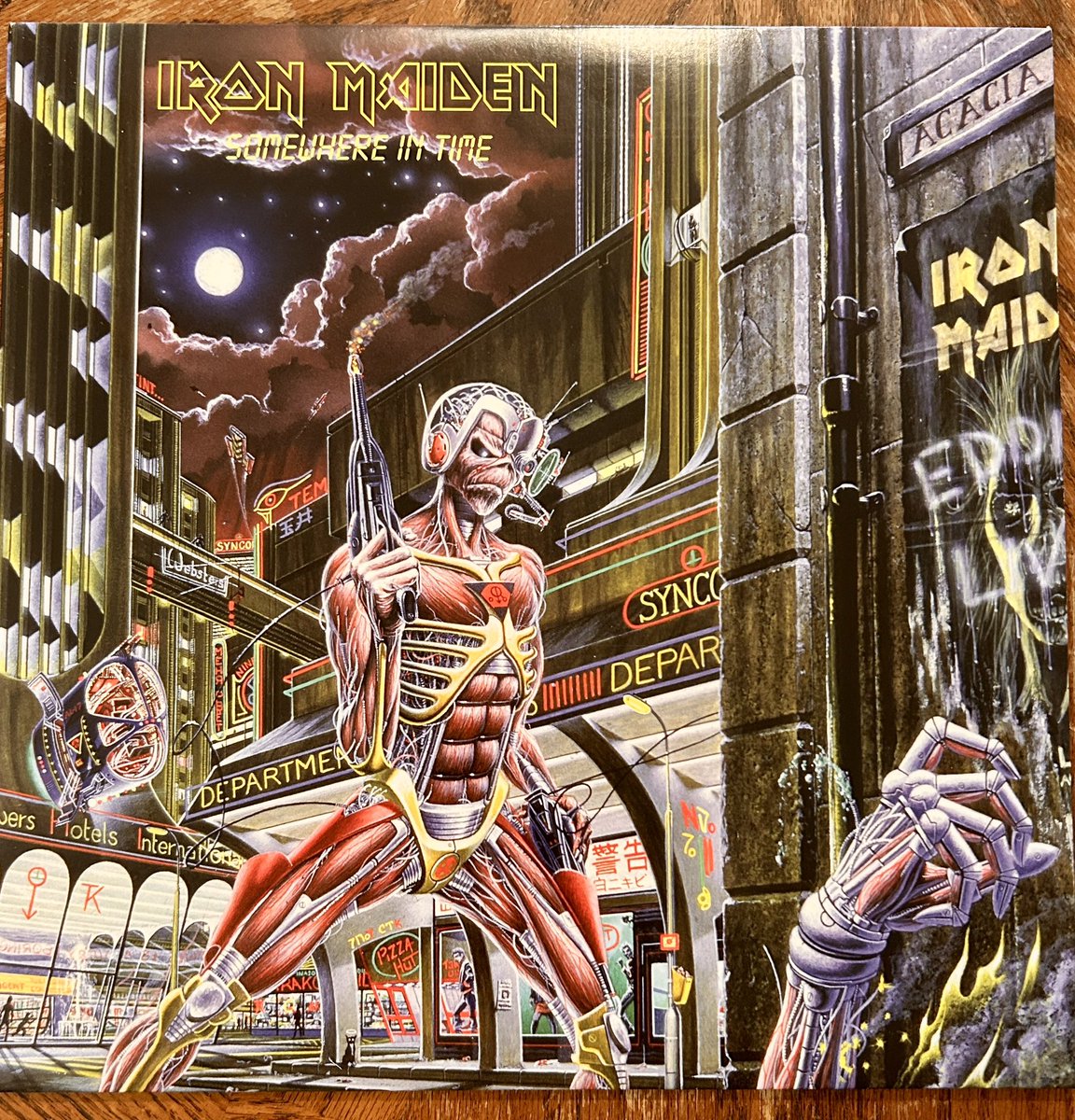 Similitude of Prog tweet media