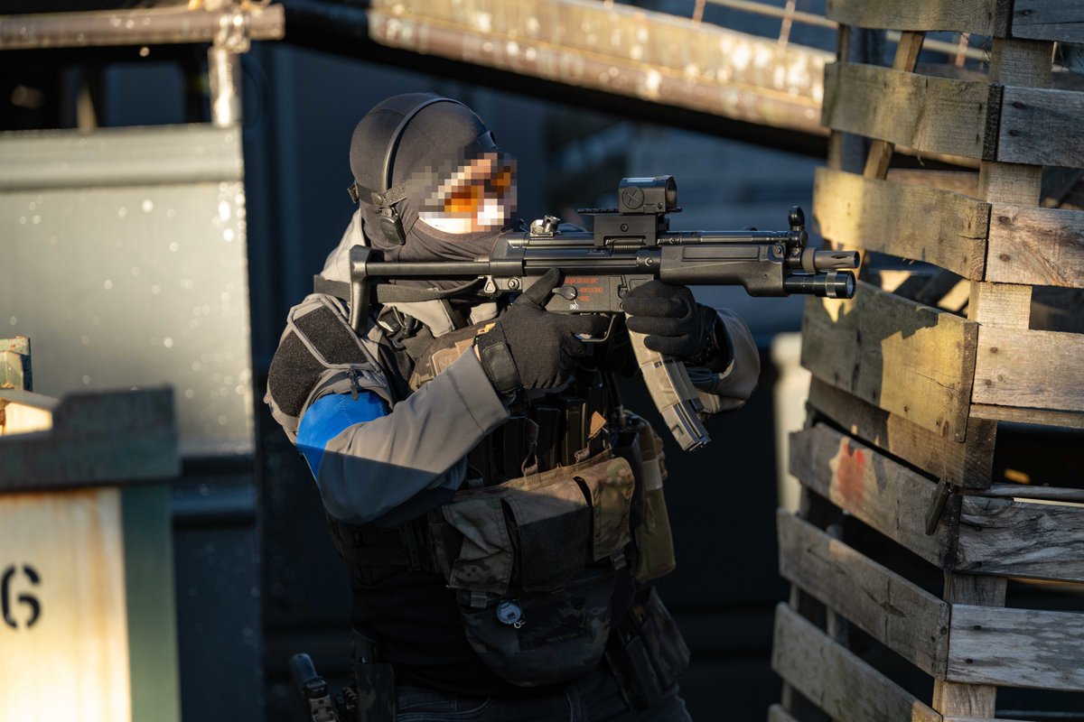 ろくごー tweet media