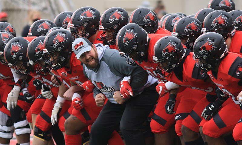 After a great conversation with Coach Tuk, I have officially received my first D1 Scholarship offer to SEMO!! 

<a href="/SDmesafootball/">OLYMPIANS</a> <a href="/BallCoachGW/">Gary Watkins Jr</a> <a href="/CoachChevSD/">Coach Chevalier</a> <a href="/CoachK_Parker/">Coach Parker</a> <a href="/JUCOFFrenzy/">JUCO Football Frenzy</a>