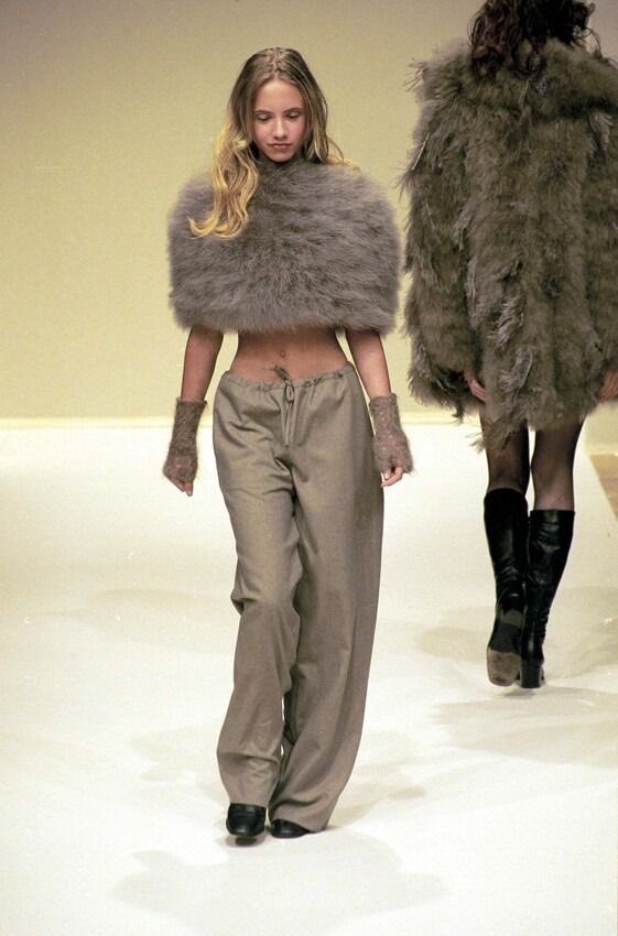 aquariusbby6's tweet photo. Stella Cadente, FW 1999 https://t.co/nK2o16ODcC