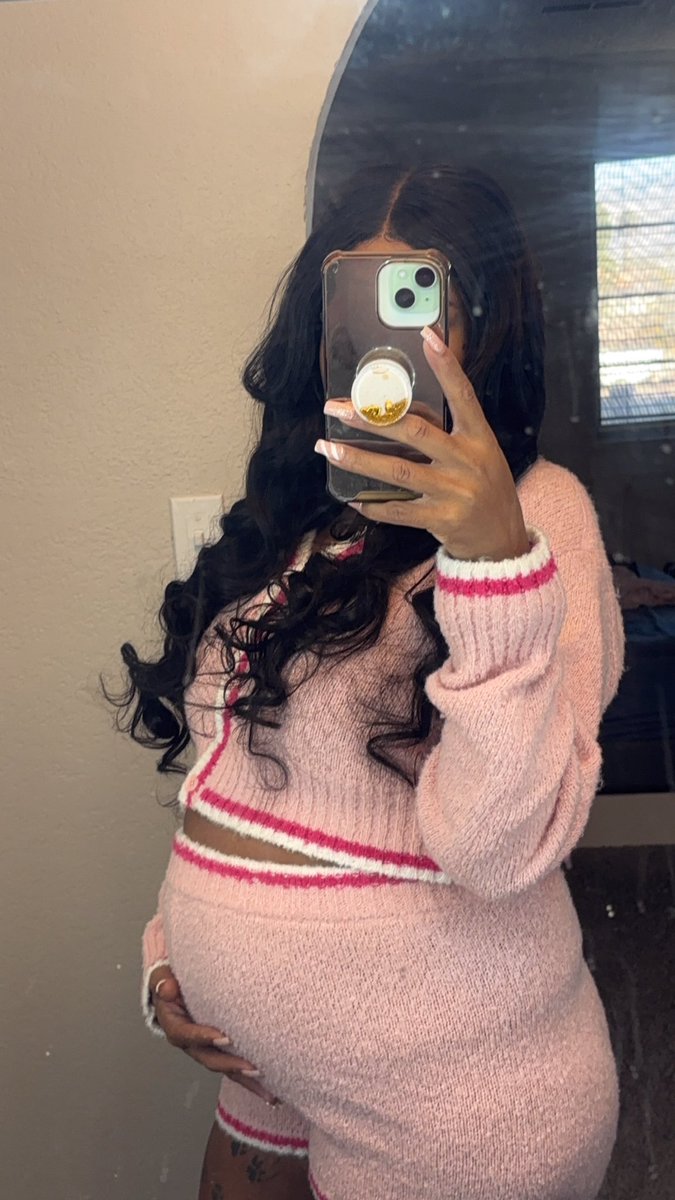 sooitskara's tweet photo. Life update 🤰🏽🥰 https://t.co/OKSPI9puqE