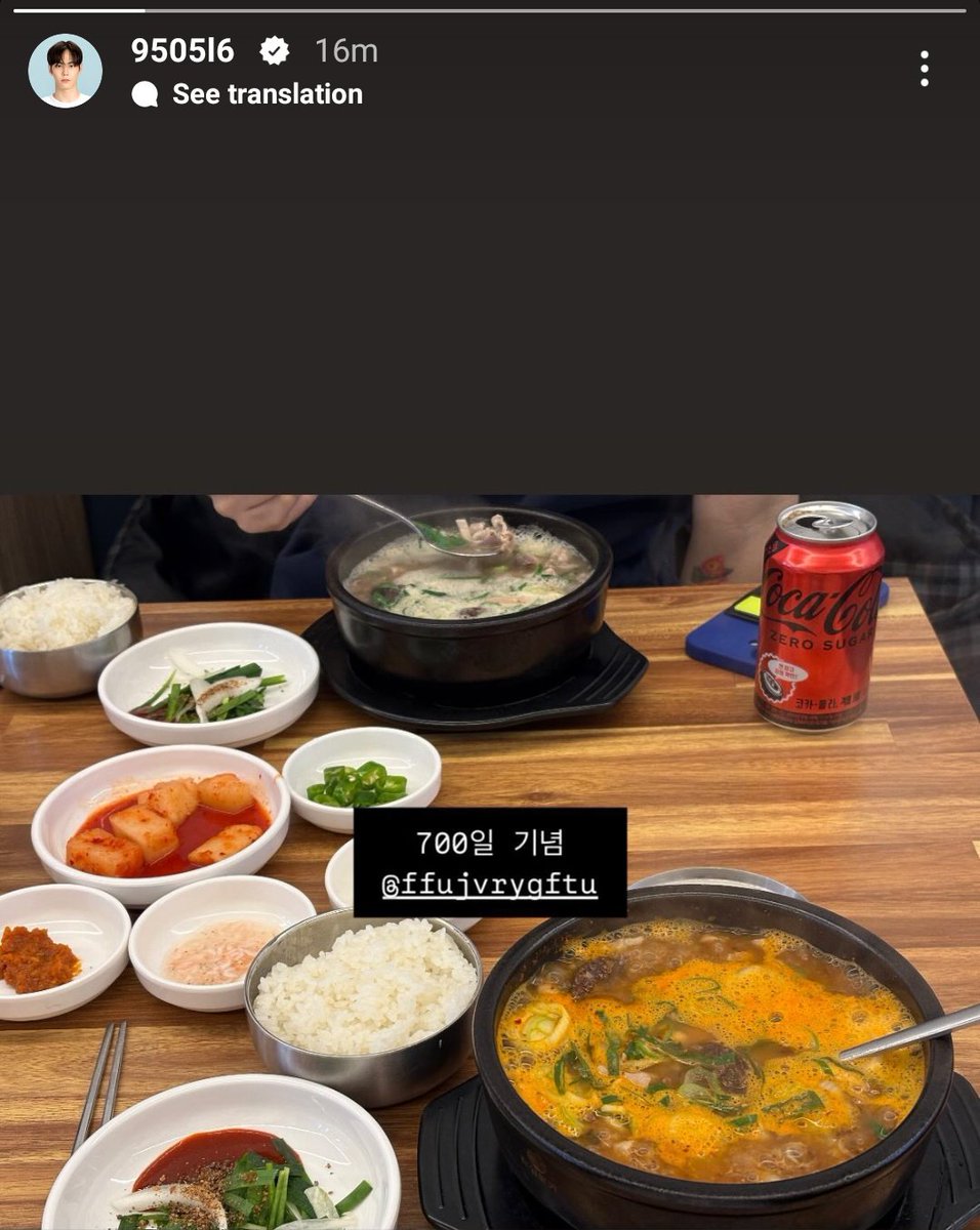 jagiyayebo's tweet photo. Happy anniversary 700 days, junseongho❤️🥳
Always be happy❤️
#700DaysofJunseongho
#준성호_700일_축하해
#Junseongho #Junseong #Seongho #HisMan2 https://t.co/JaECz5FOhJ
