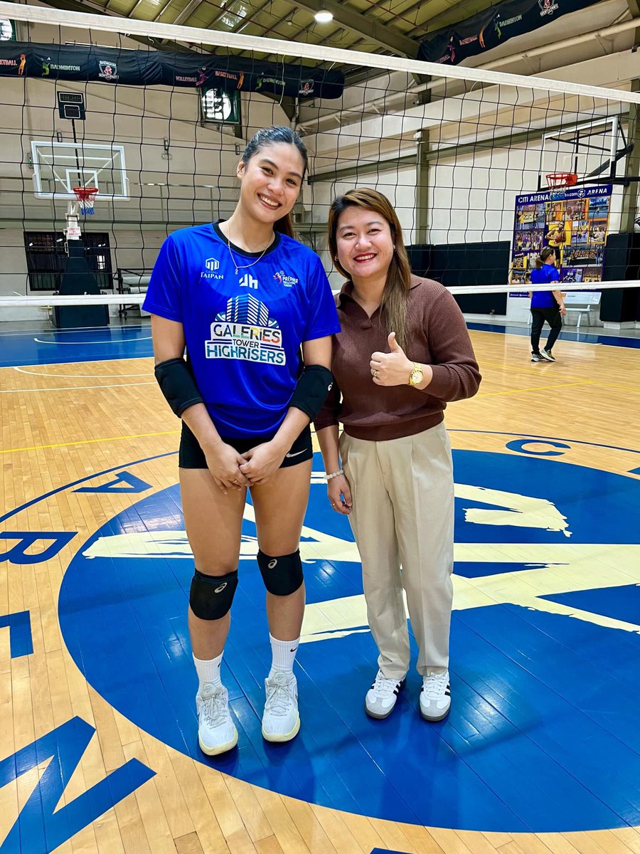 yuwhiegatuz's tweet photo. Thank you @ysajimenez_ and Galeries Tower High Risers 💙 https://t.co/RhGsnmzjGF