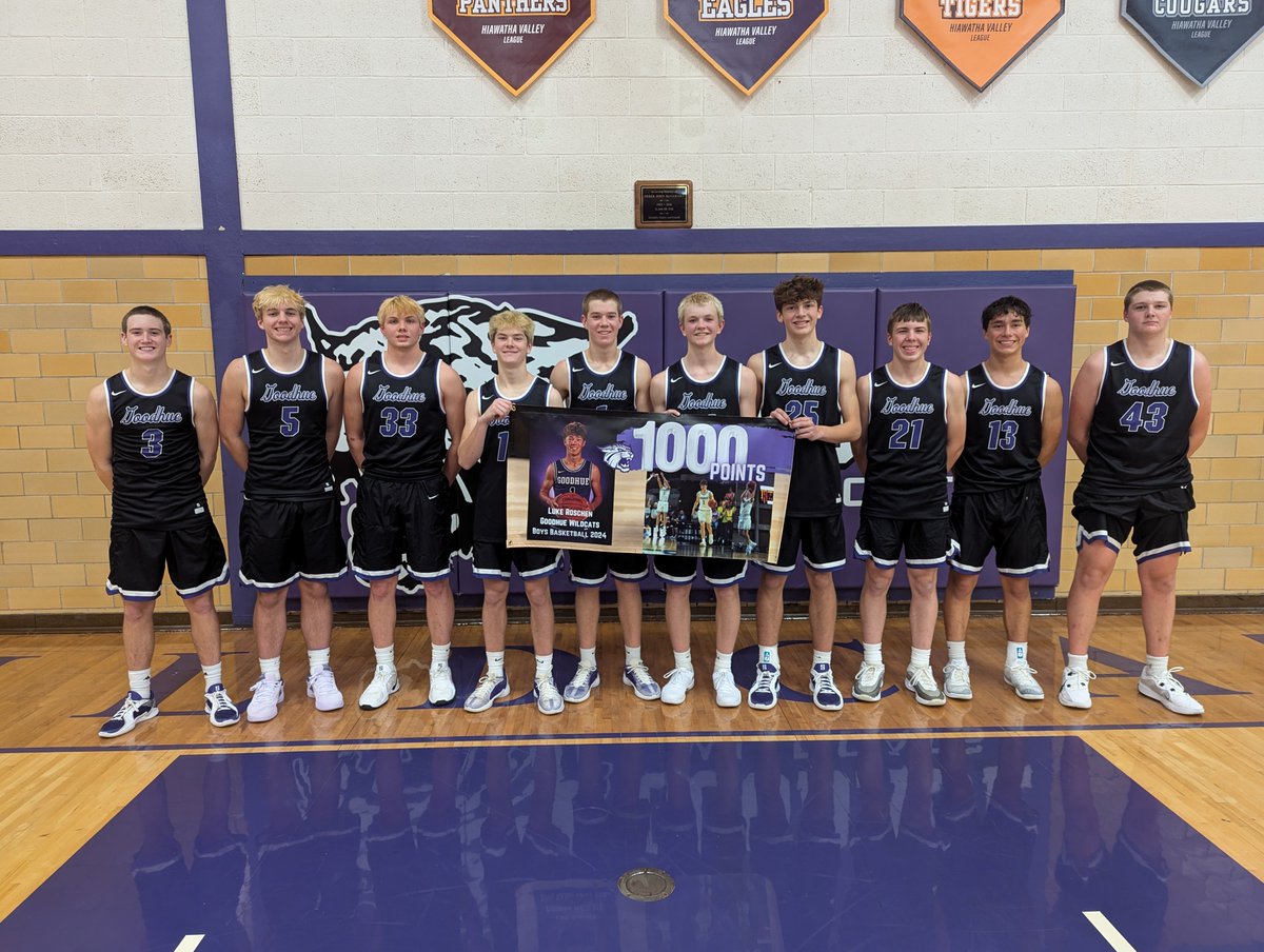 Congratulations to <a href="/lroschen33/">Luke Roschen</a> for scoring his 1000th career point tonight in a section win against Hayfield. Of course it was on one of his patentend 3s!! #goodhuebbb