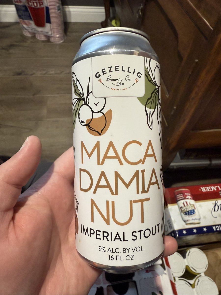 #AdventCalendar Day 15 <a href="/GezelligBrewing/">Gezellig Brewing Company</a> <a href="/IACraftBeerTent/">IowaCraftBeerTent</a> #IACraftBeerAdventBox