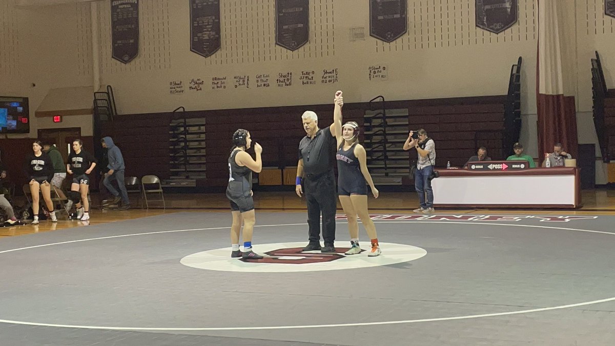AdriTanner's tweet photo. 1st home dual , first dub. https://t.co/RcCHdFLUm9