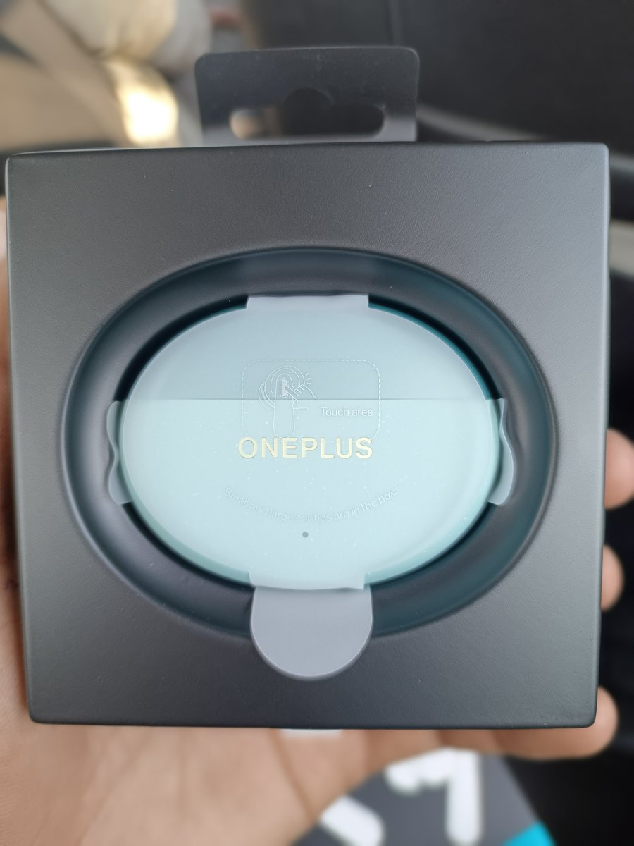 Ankit7083's tweet image. Early morning agar parcel 📦 deliver ho jaaye to 😍. 
@OnePlus_IN #A11EyesAhead #OnePlusBuds3Pro