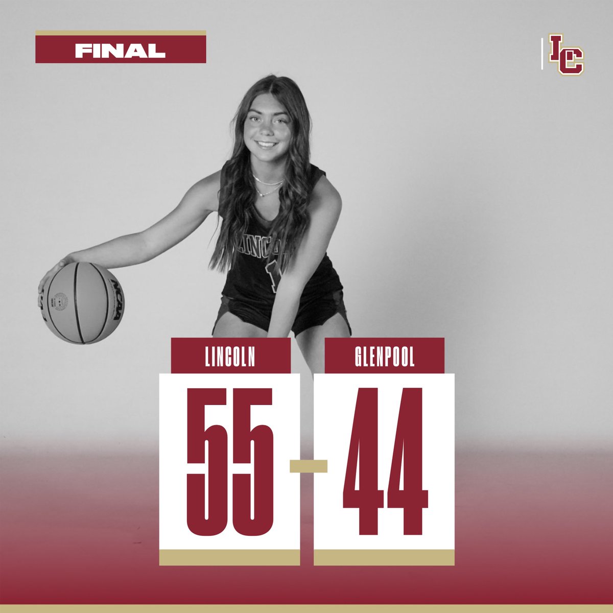 Lincoln Christian girls basketball beat class 4A no. 5 Glenpool.