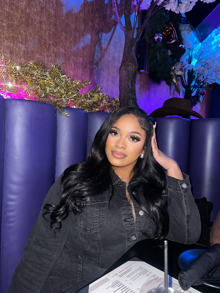 AWatleyy_'s tweet photo. 🖤🖤🖤🖤 https://t.co/PuwAwNWoUa