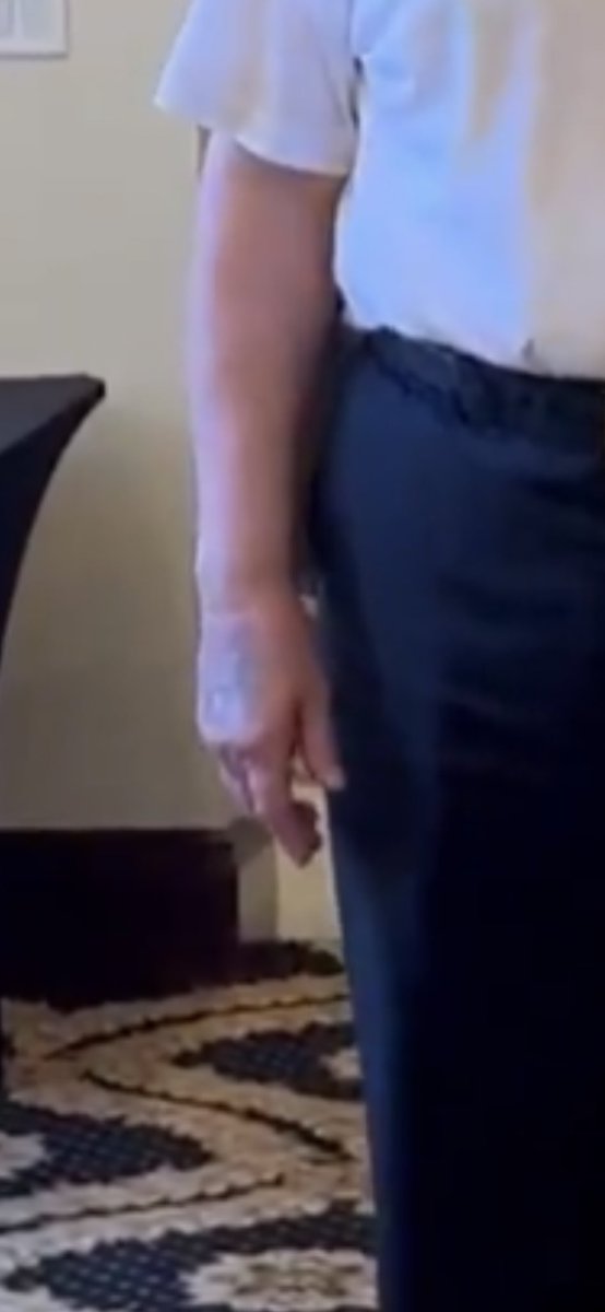 Harris warned you that Trump is not well.

2nd time in a month you have seen this.