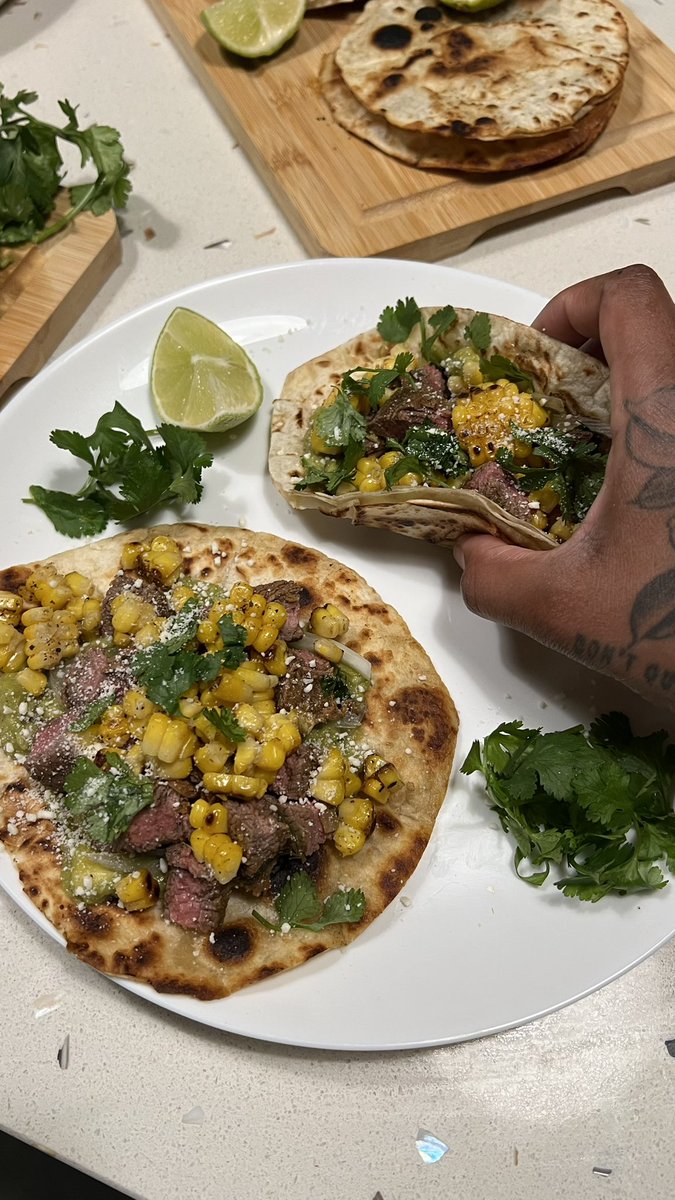domjulio__'s tweet photo. Taco Tuesday 🌮 https://t.co/OkzIj6LVGM