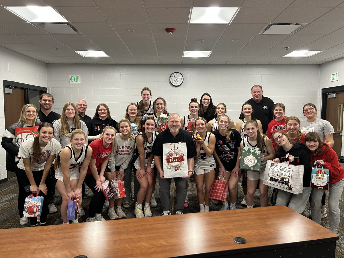 The Bulldogs had a visit from Santa tonight after our game. Luckily they all made the nice list again this year.
