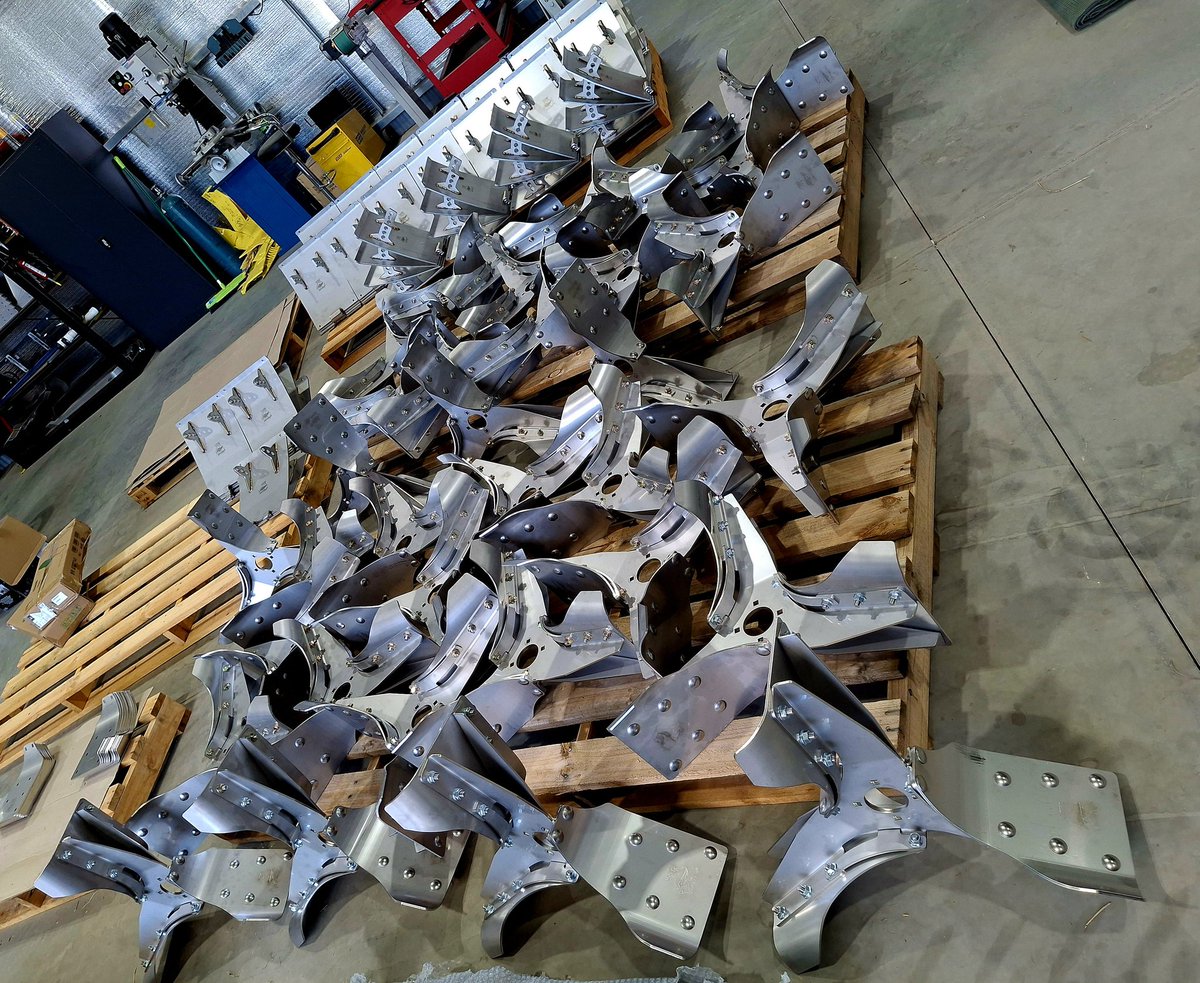 I think I'm over bolting these stainless caseih spinners together today maybe do something different tomorrow