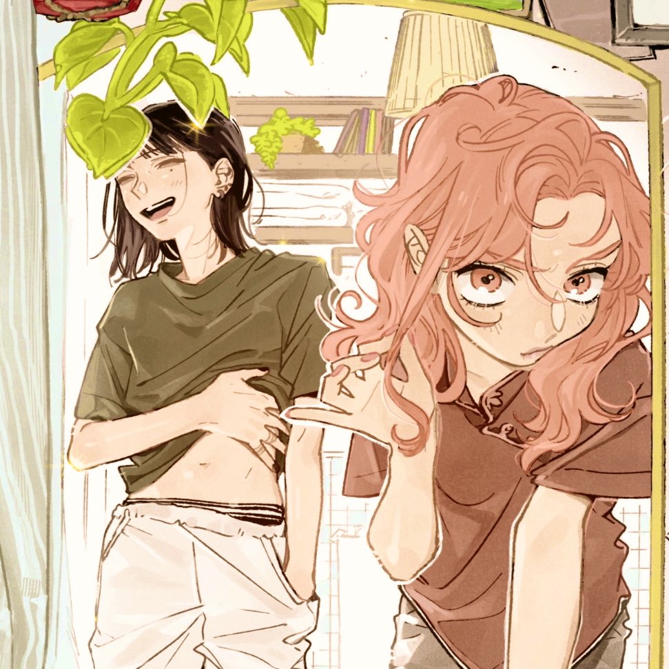 kyoruyeye's tweet photo. lesbian couples and their mirror selfies https://t.co/Gu9Lamqzmb