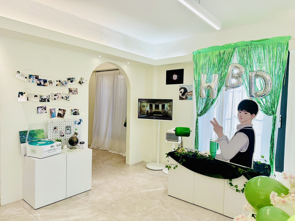 cafe_hamumocha's tweet photo. 카페 하무모카에서 새벽님의 생일 이벤트 진행합니다💚

#happySAEBYEOKday
#12시_19분_새벽기차
#우리의_따스한_출발

#AEONIT #이오닛 #새벽 #SAEBYEOK

#생일카페 #생카 #홍대생카 #연남생카 #생카대관 https://t.co/TV1G9KNwpv