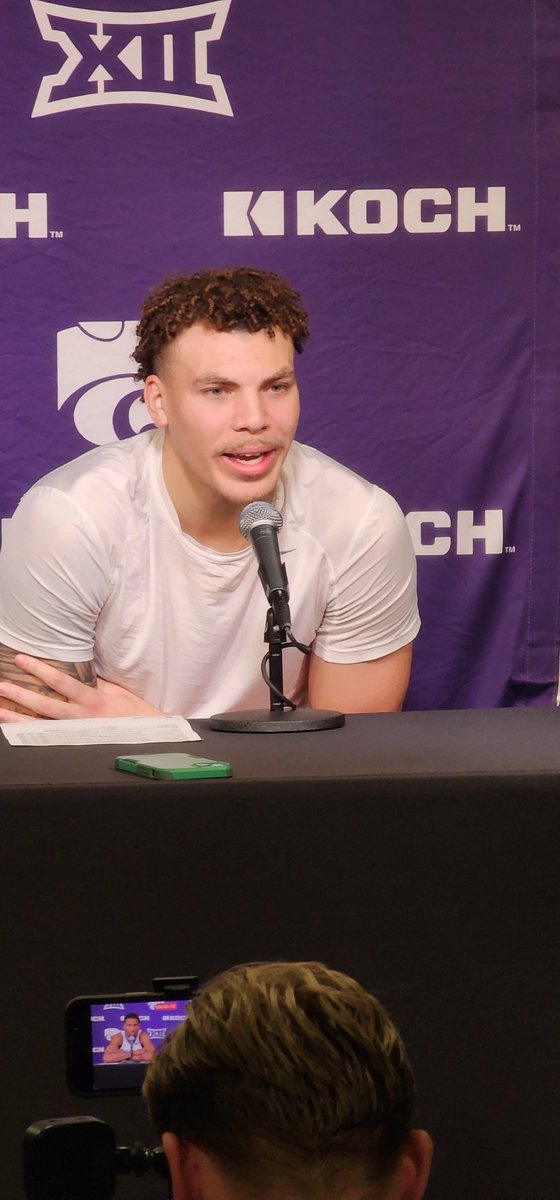 Vince_Lovergine's tweet image. Coleman Hawkins said he checked his phone, and someone said "I hope you break your leg."

He said he doesn't wish that upon his worst enemy. 

Says it's hard to open his phone when the fans want the worst for him and the team. 

#KStateMBB